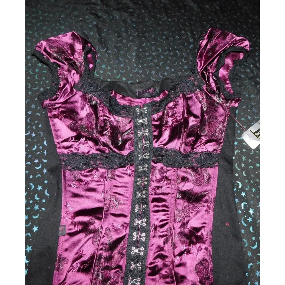 Y2K Discontinued Tripp Purple Brocade Gothic Boned Top NWT - Picture 4 of 9